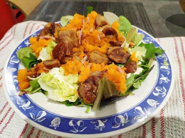 salade composée d'automne au cookeo dans une assiette
